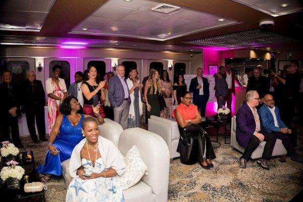 Guests-EnJOYing-Victor-Tickling-the-Ivories!